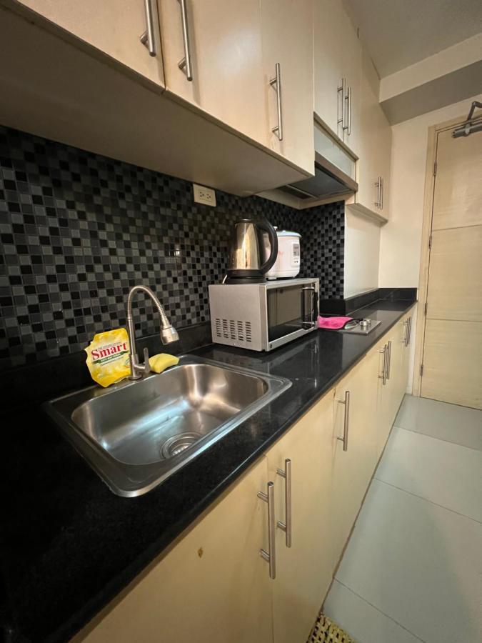 Sea Residences Moa - Paul Манила Екстериор снимка