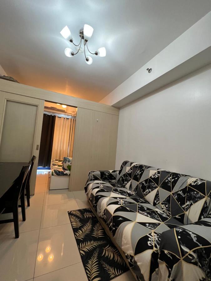 Sea Residences Moa - Paul Манила Екстериор снимка